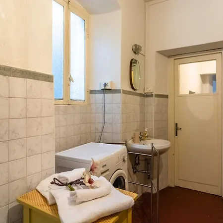 In Centro Storico A * Cannero Riviera