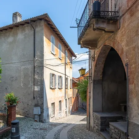 Daire In Centro Storico A Cannero Riviera