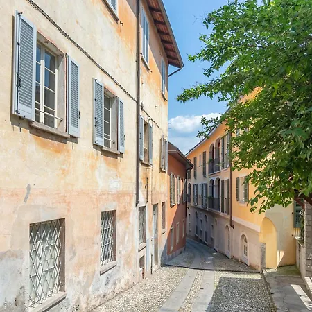 In Centro Storico A Daire Cannero Riviera