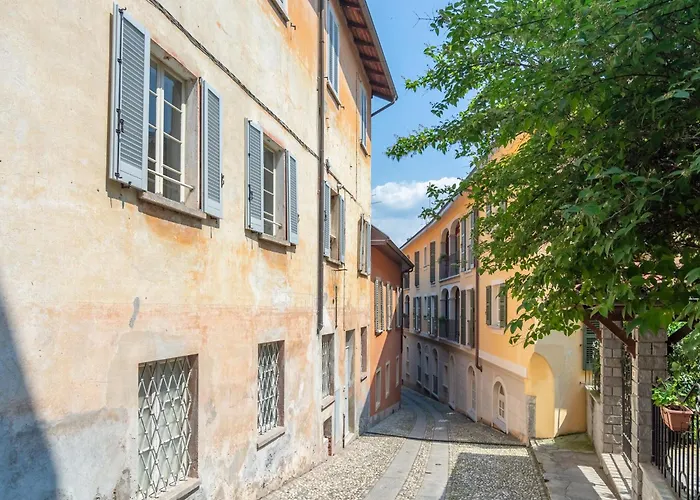 In Centro Storico A Daire Cannero Riviera